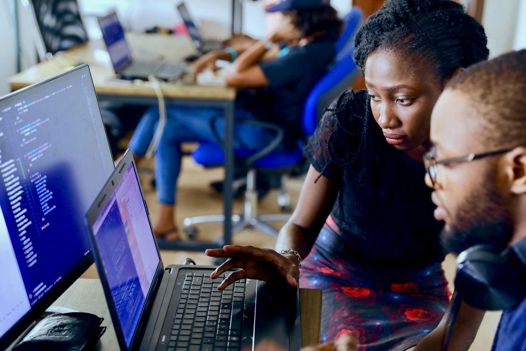 Engineers pair-programming